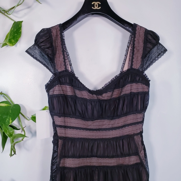 New $250 FREE PEOPLE Black Nude Lace Party Dress 2 - Picture 4 of 16
